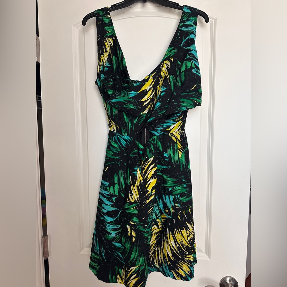 Jessica Simpson Tropical 🌴 -Print V-Neck Women's Dress